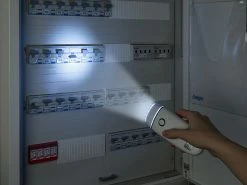 Lunartec Steckdosenlampe:4in1-Multifunktions-Leuchte & Nachtlicht Mit Akku & Induktions-Ladung -Haushalt Verkäufe nx5880 16